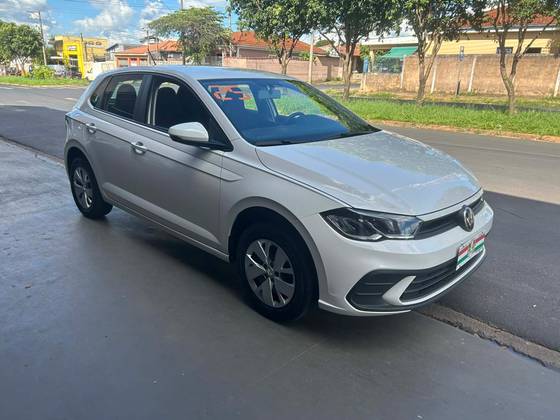 VOLKSWAGEN POLO 1.0 MPI MANUAL